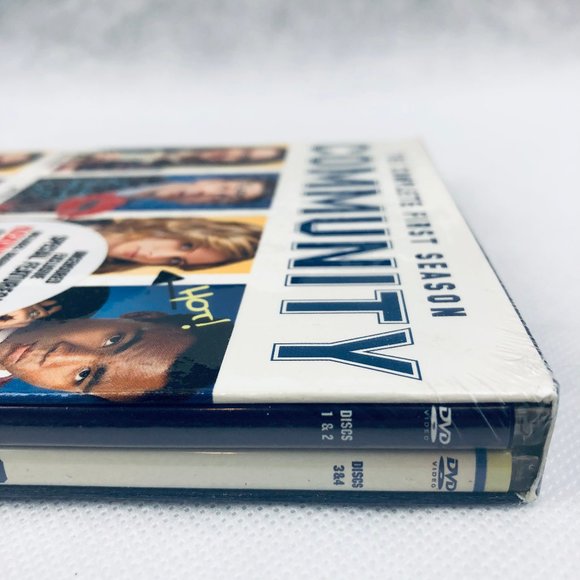 Community TV Show Complete First Season All 25 Episodes on 4 DVD Discs Sealed - Picture 8 of 8